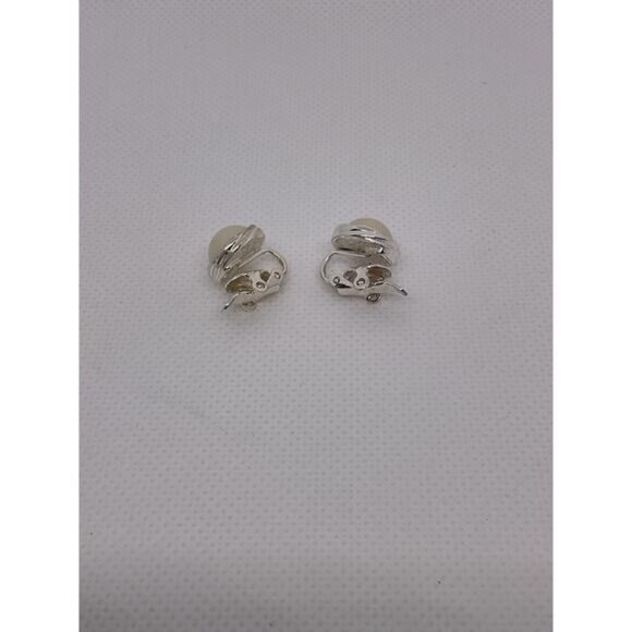 Vintage Silver & Pearl Clip-On Earrings From Macys - Picture 7 of 8